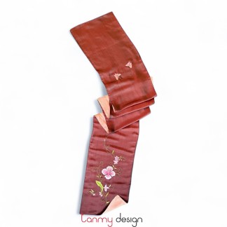 Khăn lụa 2 mặt nâu đỏ  thêu hoa dâm bụt leo 25*200 cm